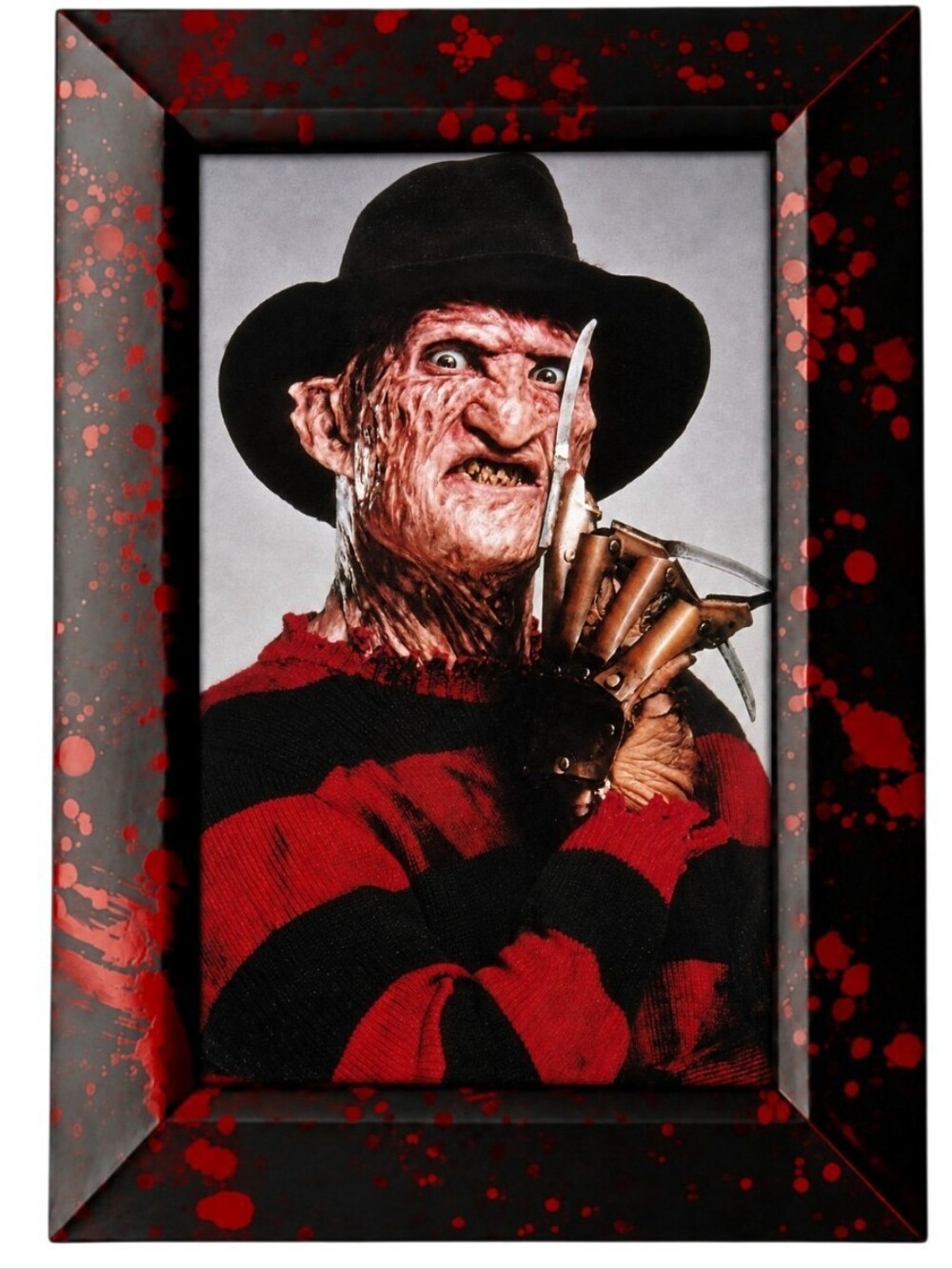 Vintage Horror Bloody Halloween Freddy krueger nightmare Elm St Framed Art Print